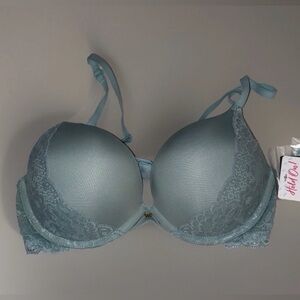 Essential Bodywear 36B and Piper Ultimate Push Up Plunge Convertible Bra NWT